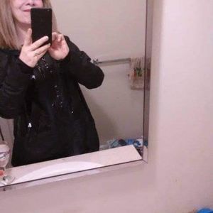 Meet your Posher, Candace